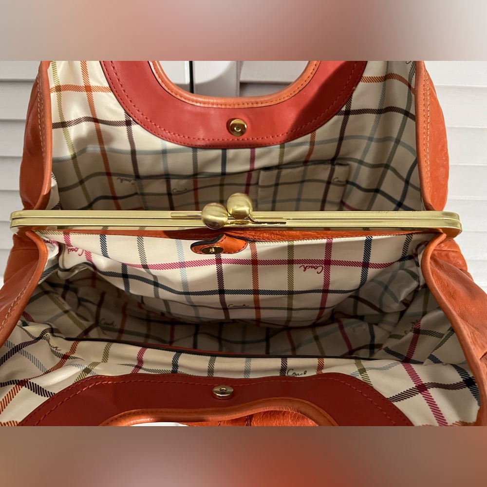 RARE vintage Coach Ergo pleated frame kisslock satchel UPDATED price/pics 8/2026 - Picture 5 of 16